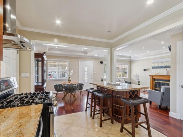 1662 Washington Street, San Mateo CA 94403