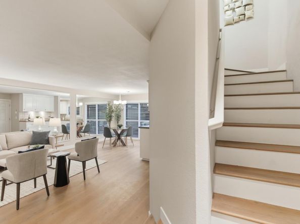 382 Union Avenue C, Campbell CA 95008