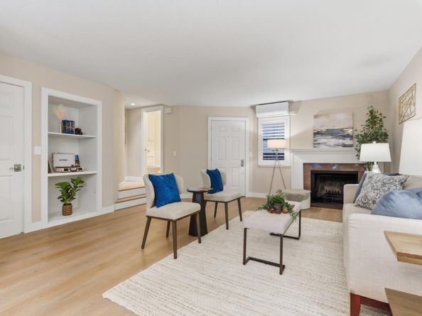 382 Union Avenue C, Campbell CA 95008
