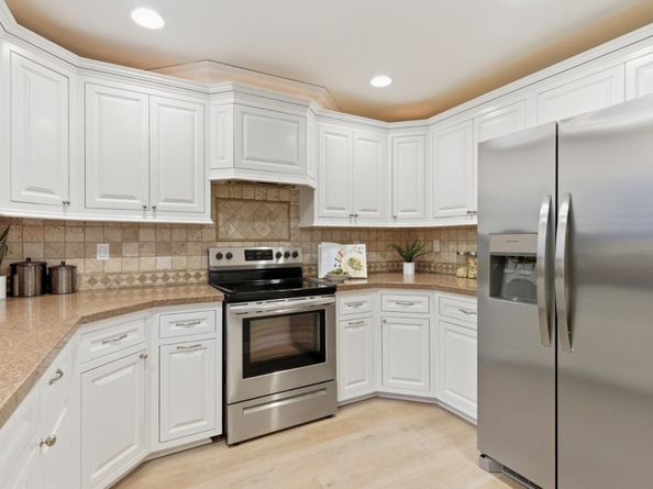 382 Union Avenue C, Campbell CA 95008