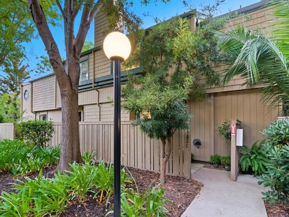 382 Union Avenue C, Campbell CA 95008