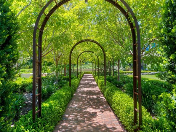 3000 Ralston Avenue, Hillsborough CA 94010