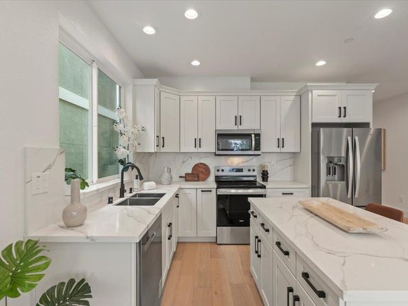 186 Rincon Avenue, Campbell CA 95008