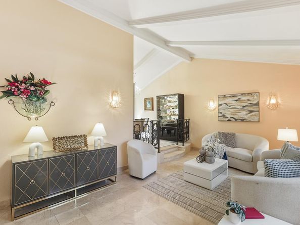 5459 Entrada Cedros, San Jose CA 95123