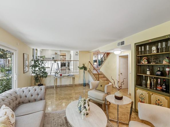 5459 Entrada Cedros, San Jose CA 95123