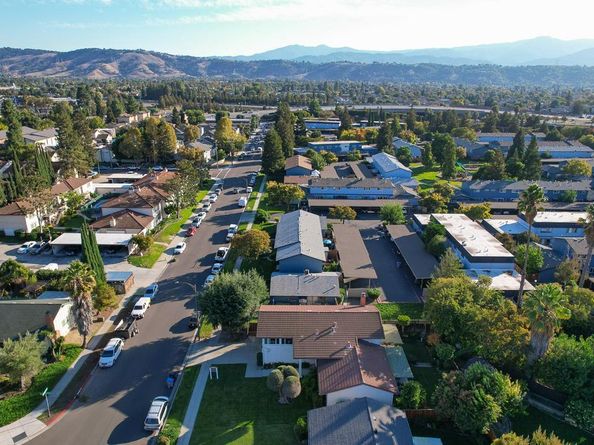 5459 Entrada Cedros, San Jose CA 95123