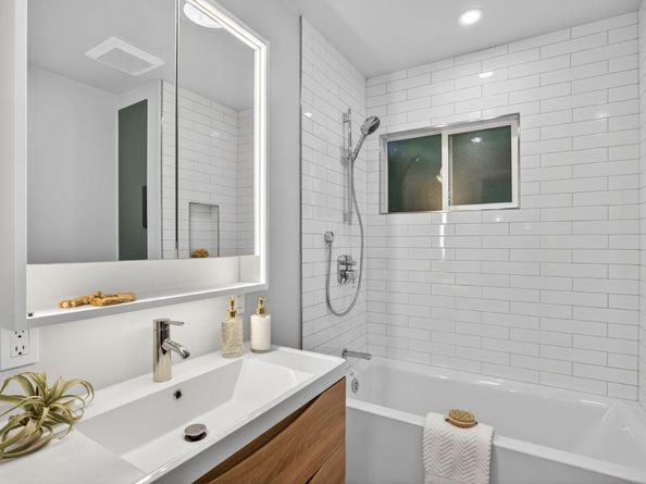 866 Stonehurst Way, Campbell CA 95008