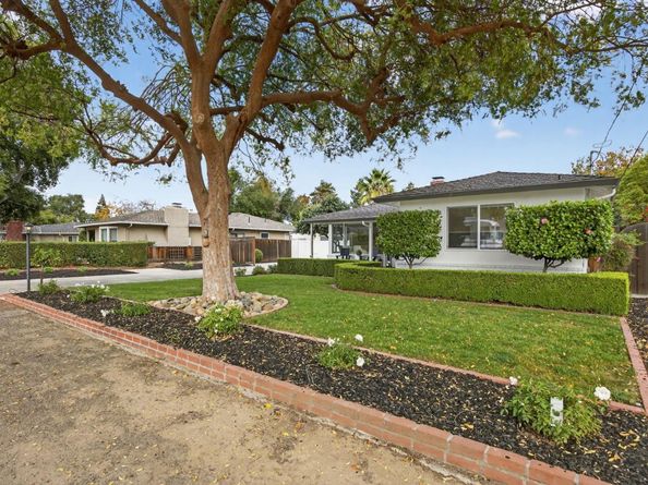 866 Stonehurst Way, Campbell CA 95008