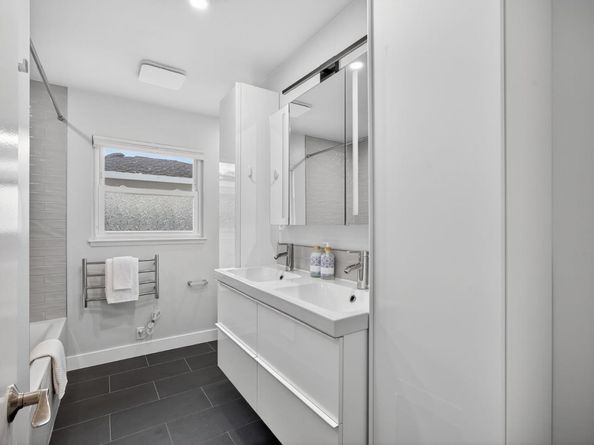 866 Stonehurst Way, Campbell CA 95008