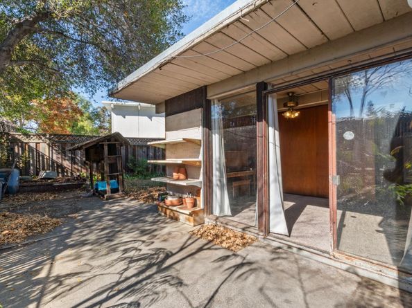 4142 Amaranta Court, Palo Alto CA 94306