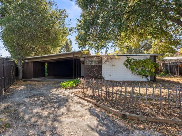 4142 Amaranta Court, Palo Alto CA 94306