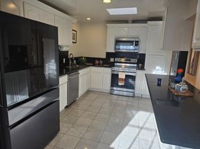 10842 E Estates Drive, Cupertino CA 95014