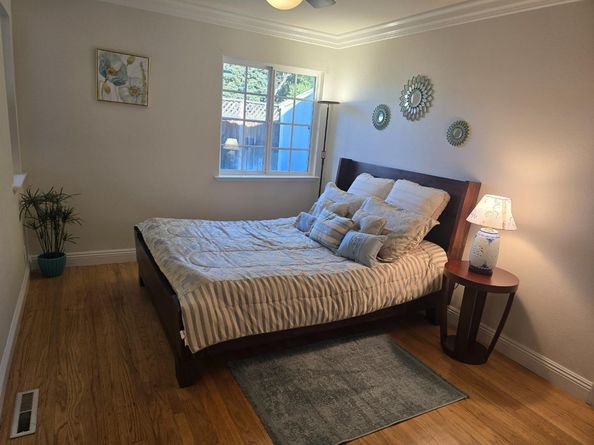 10842 E Estates Drive, Cupertino CA 95014