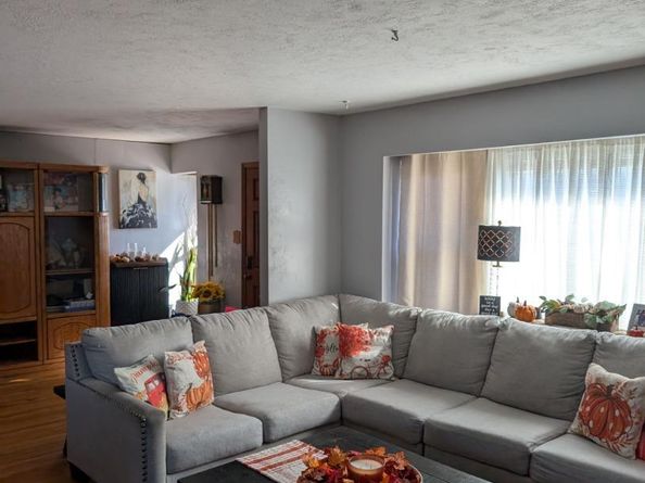 1844 Elm Street, Livermore CA 94551