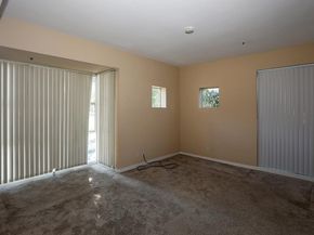 97 E Saint James Street 21, San Jose CA 95112