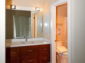 97 E Saint James Street 21, San Jose CA 95112