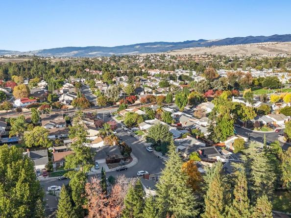 5393 Palm Grove Court, San Jose CA 95123