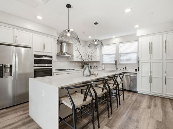 5740 Vibrant Loop, San Jose CA 95119