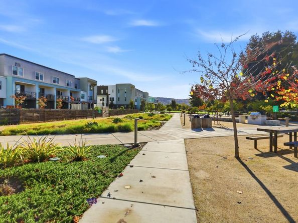 5740 Vibrant Loop, San Jose CA 95119