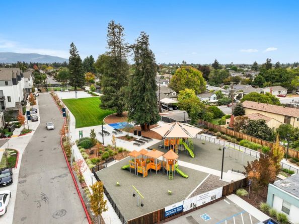 581 Yale Way, San Jose CA 95117