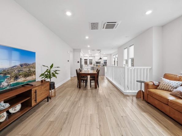 581 Yale Way, San Jose CA 95117