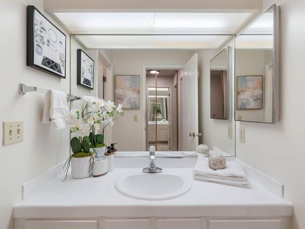 100 E Middlefield Road 6G, Mountain View CA 94043