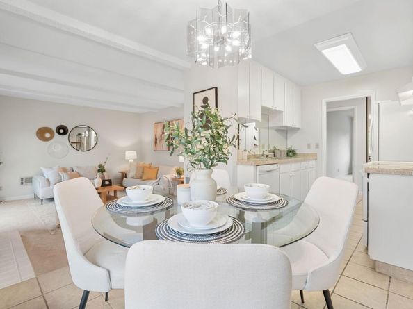 100 E Middlefield Road 6G, Mountain View CA 94043