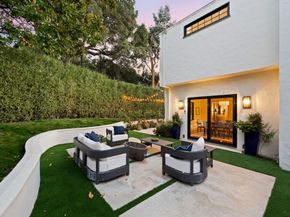 670 Edgewood Road, San Mateo CA 94402