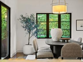 670 Edgewood Road, San Mateo CA 94402