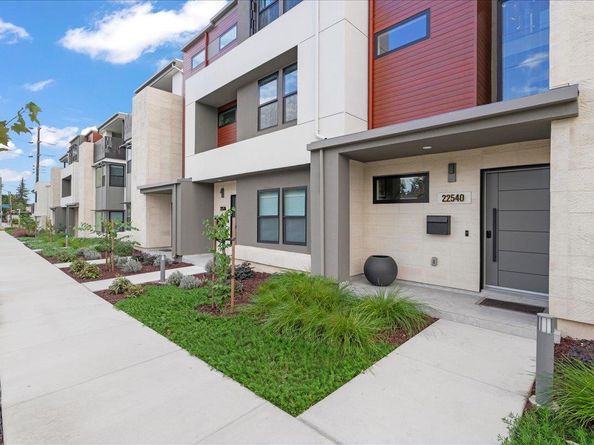 22540 Stevens Creek Boulevard, Cupertino CA 95014