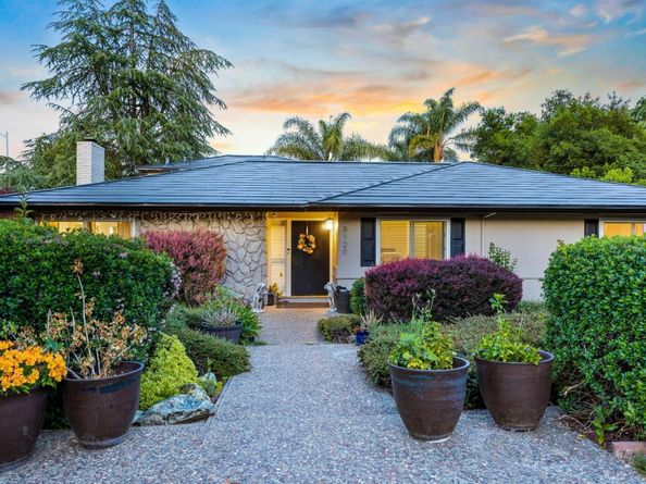 8120 Catalina Court, Gilroy CA 95020