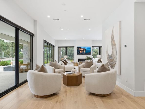 1669 Whitham Avenue, Los Altos CA 94024