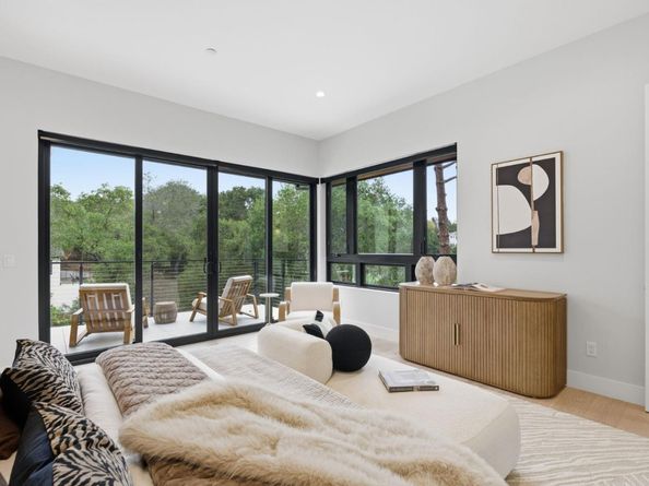 1669 Whitham Avenue, Los Altos CA 94024