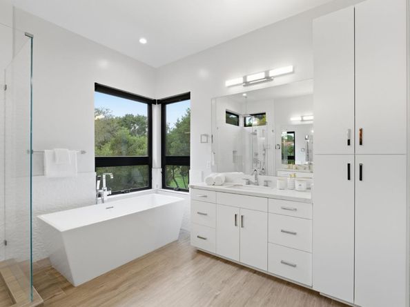 1669 Whitham Avenue, Los Altos CA 94024