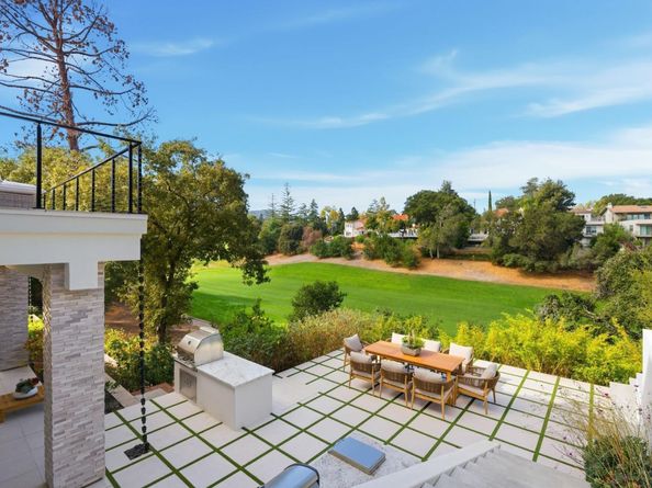 1669 Whitham Avenue, Los Altos CA 94024