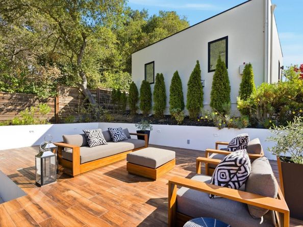 1669 Whitham Avenue, Los Altos CA 94024