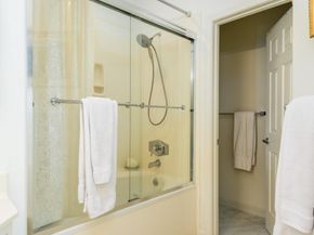 129 Outlook Circle 10, Pacifica CA 94044