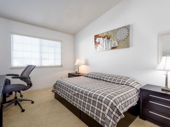 129 Outlook Circle 10, Pacifica CA 94044