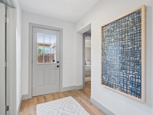 616 Douglas Avenue, Redwood City CA 94063