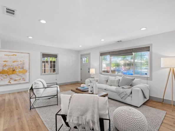 616 Douglas Avenue, Redwood City CA 94063
