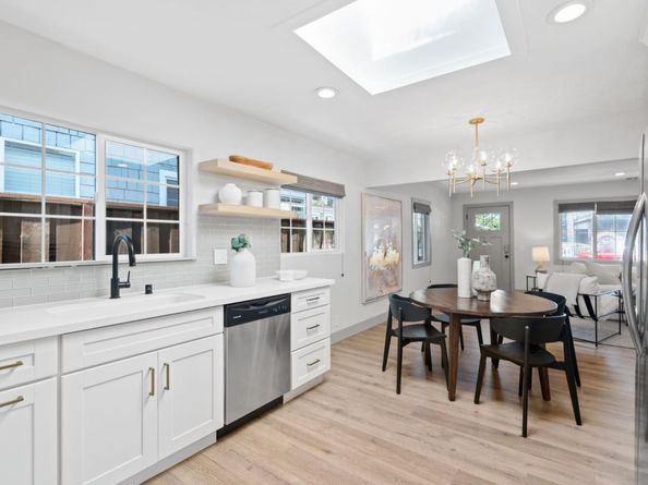 616 Douglas Avenue, Redwood City CA 94063