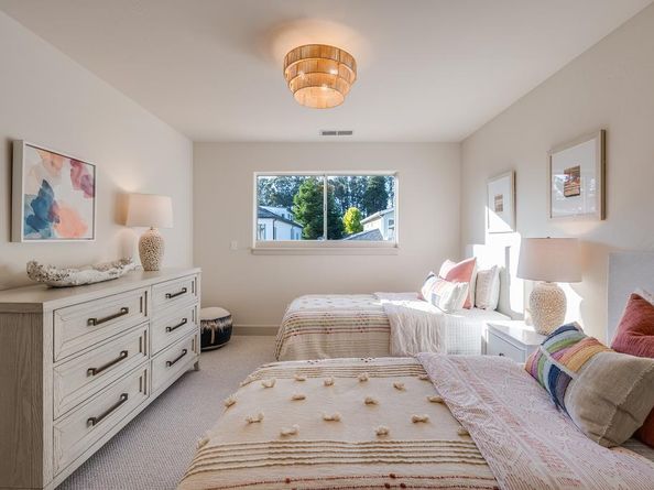 102 Livermore Avenue, Capitola CA 95010