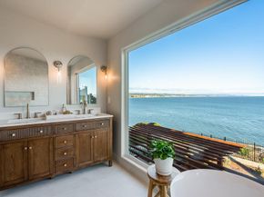 102 Livermore Avenue, Capitola CA 95010