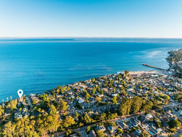 102 Livermore Avenue, Capitola CA 95010