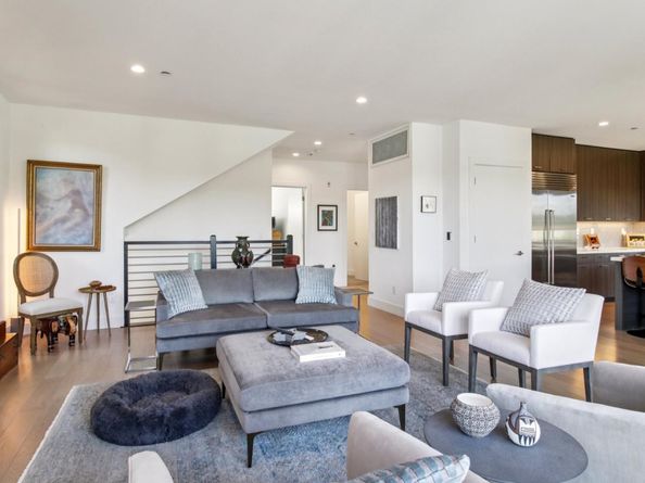 90 Gateway Court, San Carlos CA 94070
