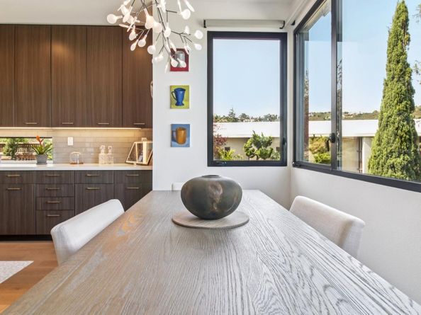 90 Gateway Court, San Carlos CA 94070