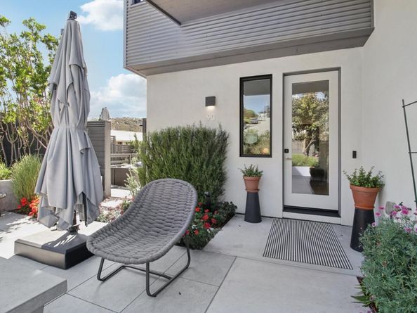 90 Gateway Court, San Carlos CA 94070