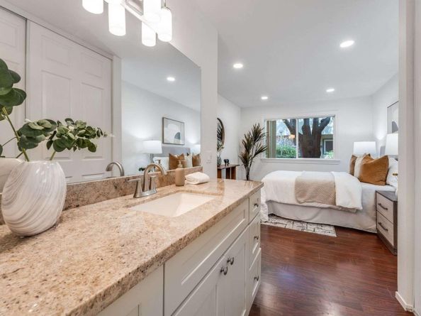 99 Sherland Avenue B, Mountain View CA 94043