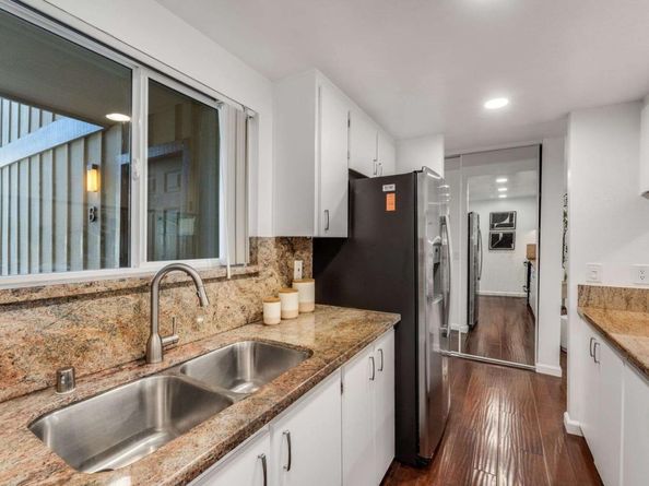 99 Sherland Avenue B, Mountain View CA 94043