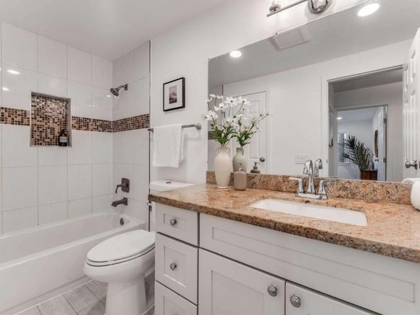 99 Sherland Avenue B, Mountain View CA 94043